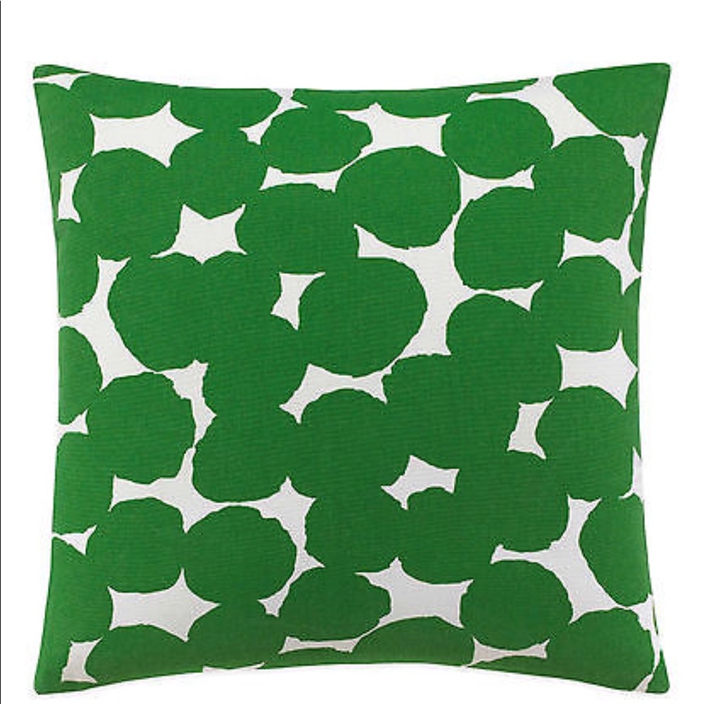 2 Kate spade Green pillow FINAL PRICE GREAT DEA